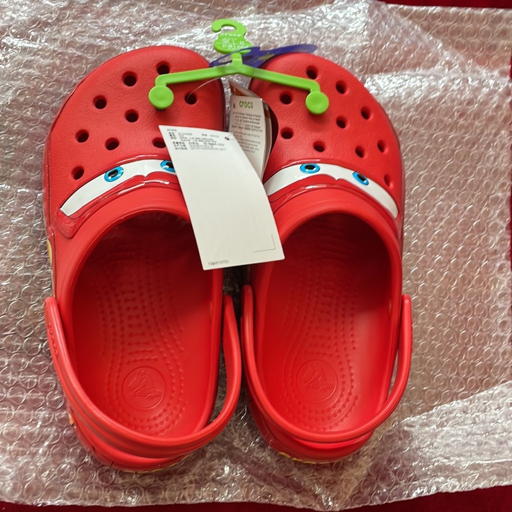 limited edition Cars lightning mcqueen adult crocs